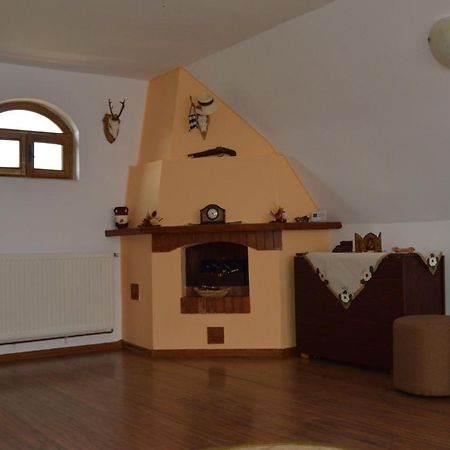 Casa Vlasea Albesti Sighisoara Bed and Breakfast Exterior foto